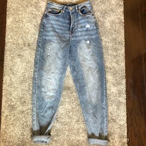 H&M mom jeans